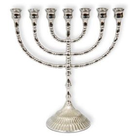 Produktbild des Artikels  Menorah groß - silberfarben