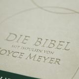 Stimmungsbild zu Die Bibel mit Impulsen von Joyce Meyer, Kunstlederausgabe