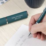 Stimmungsbild zu Jahreslosung 2026 - Kugelschreiber im Etui