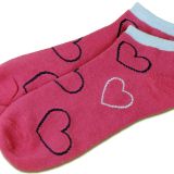 Stimmungsbild zu Sneaker-Socken "Keiner geht über diese Erde..." Mädchen, pink